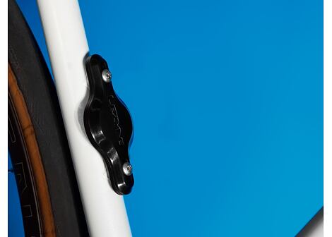 Lezyne Matrix Bike Tagger – skrytý držák AirTagu pro zabezpečení kola
