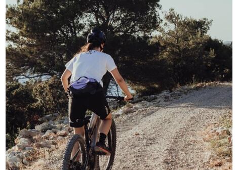 Ledvinka na kolo EVOC