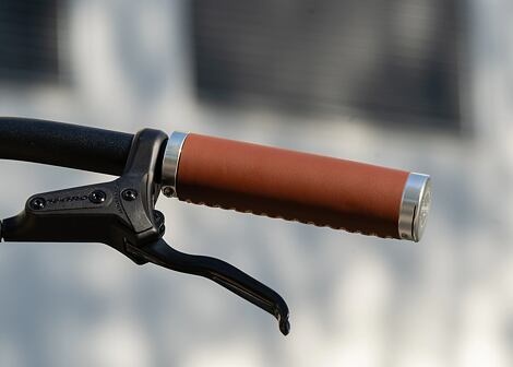 Kožené gripy na kolo