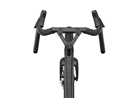 Závodní gravel kolo FARA