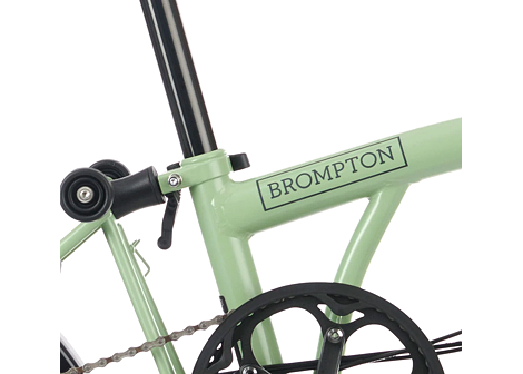 Skládací kolo Brompton C Line jednobarevné Black Edition, Matcha Green
