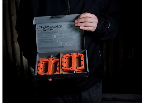 Pedály na kolo Chromag Synth, oranžové