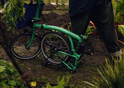 Skládací elektrokolo do města Brompton Electric C Line e-Motiq 