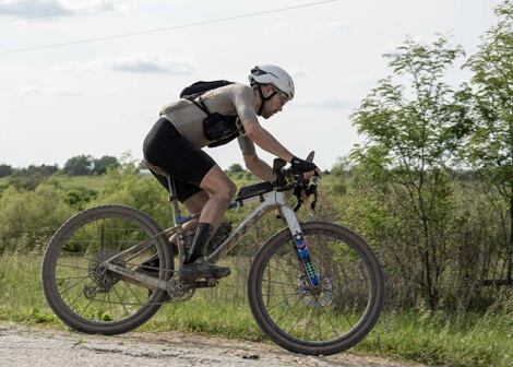 Aero brašna na horní rámovou trubku Apidura