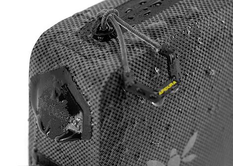 Brašna na rám Apidura Expedition Bolt-On Top Tube Pack 1l