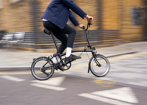 Skládací kolo Brompton P Line Urban