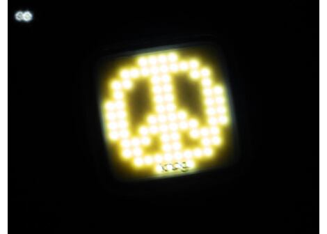 Výkonná přední blikačka