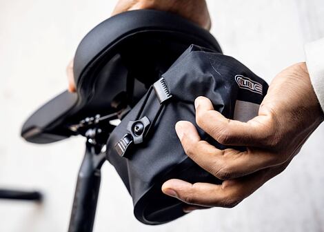 ORTLIEB Micro-Bag – ultralehká voděodolná podsedlová brašna
