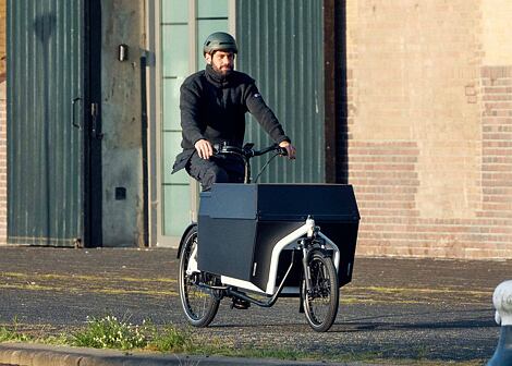 Nákladní elektrokolo Riese & Müller Transporter 65 Vario, True White