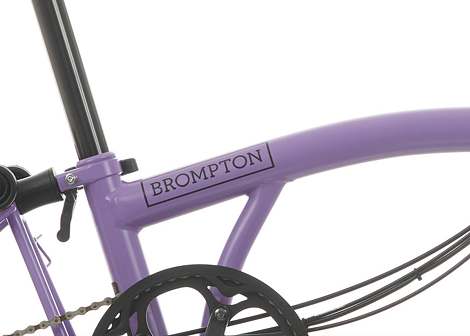Skládací kolo Brompton C Line jednobarevné Black Edition, Pop Lilac