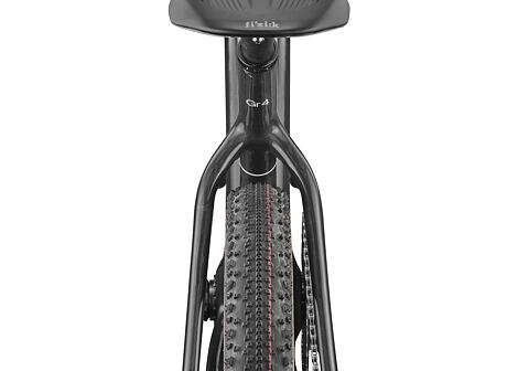 Závodní gravel kolo FARA