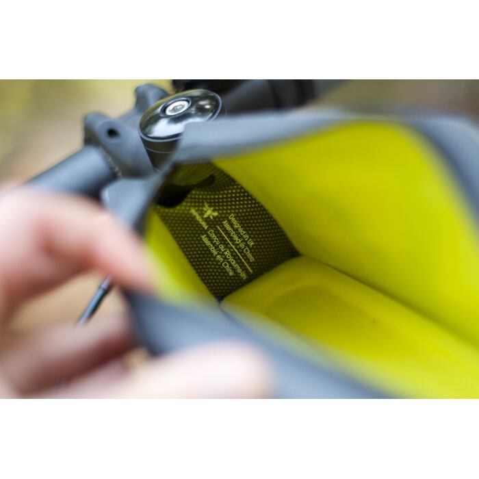 Brašna na rám Apidura Expedition Bolt-On Top Tube Pack 1l