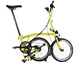 Skládací kolo Brompton C Line jednobarevné Black Edition, Yuzu Lime